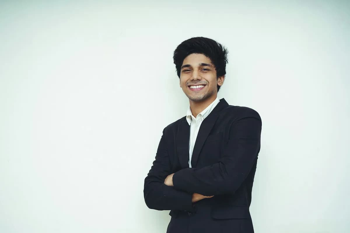 Professional Indian corporate marketing leader evaluating SEO organisational models