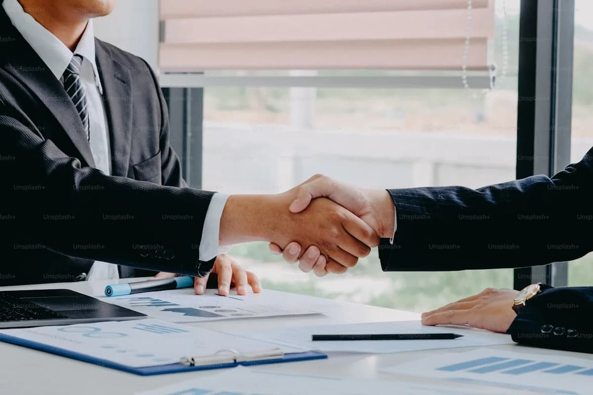 Digital technology and search specialists evaluating service level agreement architecture and implementation principles