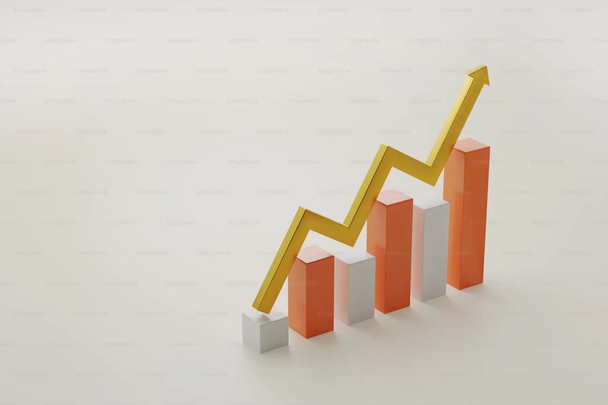 Analytics display illustrating strong upward trajectory in organic web visitors over quarters