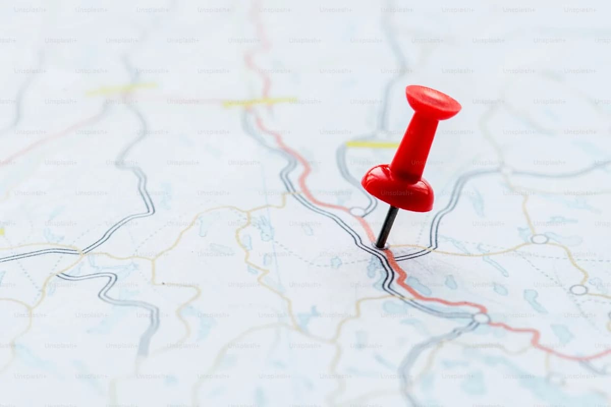 Local business owner managing storefront discovery, Google Maps listings, and customer reviews